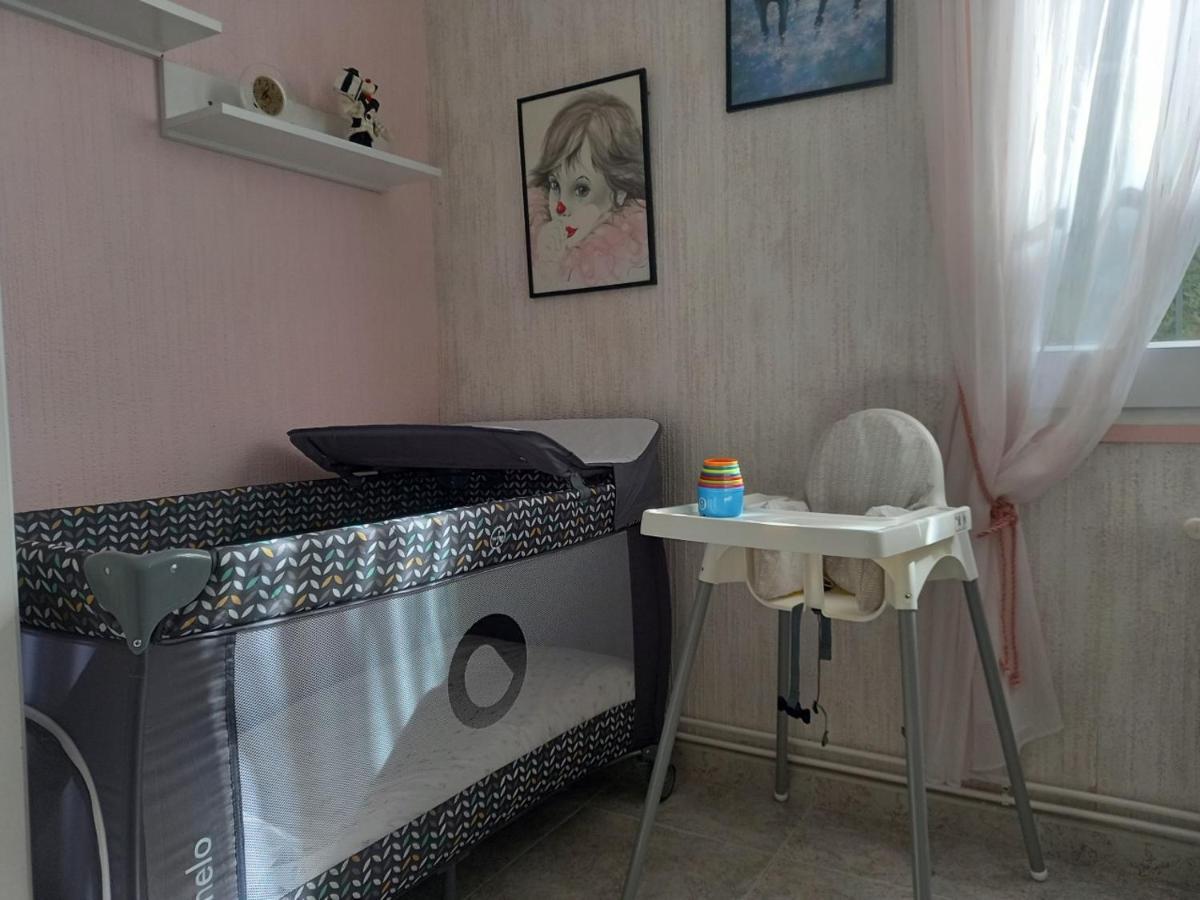 Casa Acogedora Familiar Con Piscina Palleja ภายนอก รูปภาพ