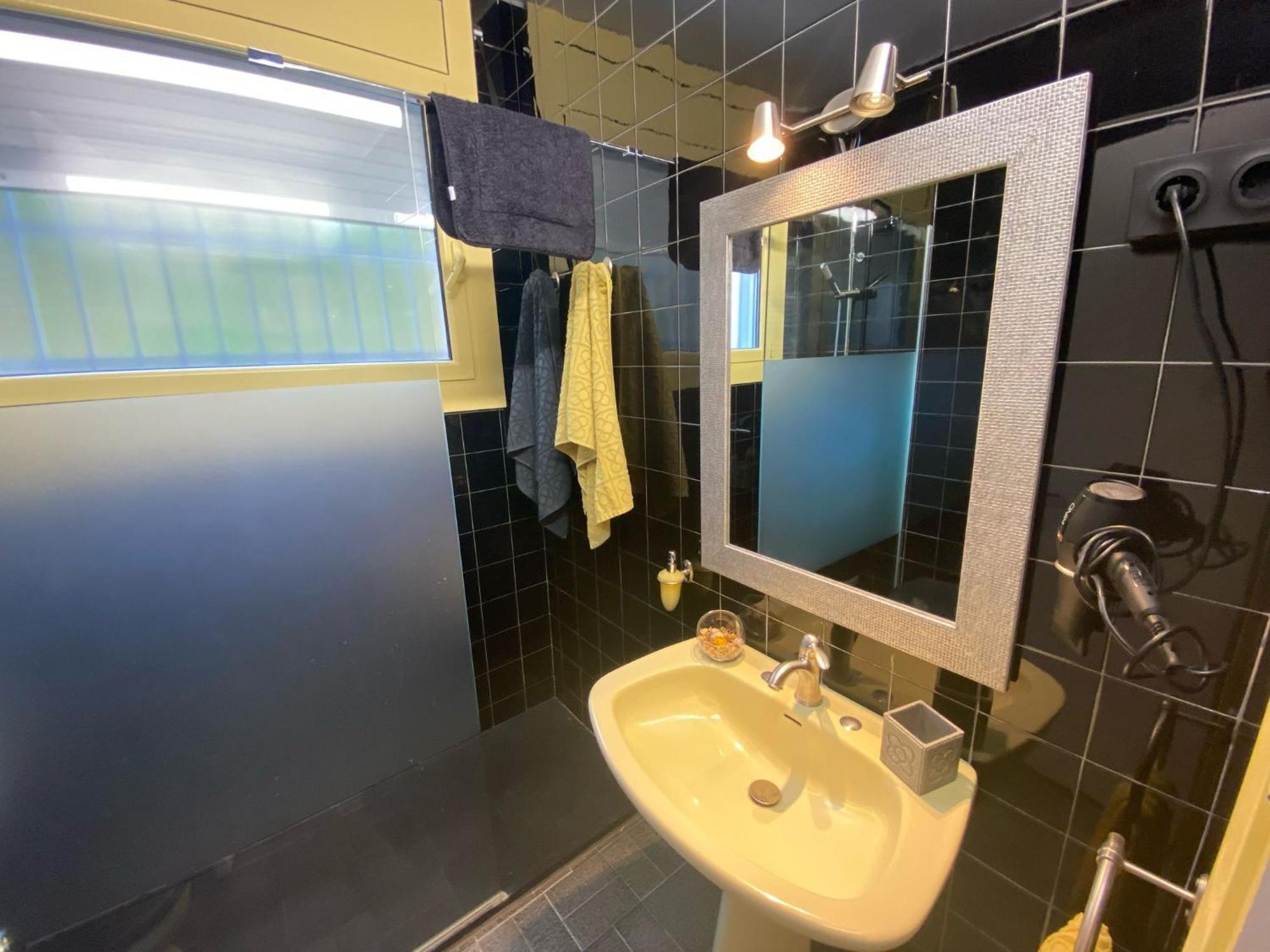 Casa Acogedora Familiar Con Piscina Palleja ภายนอก รูปภาพ